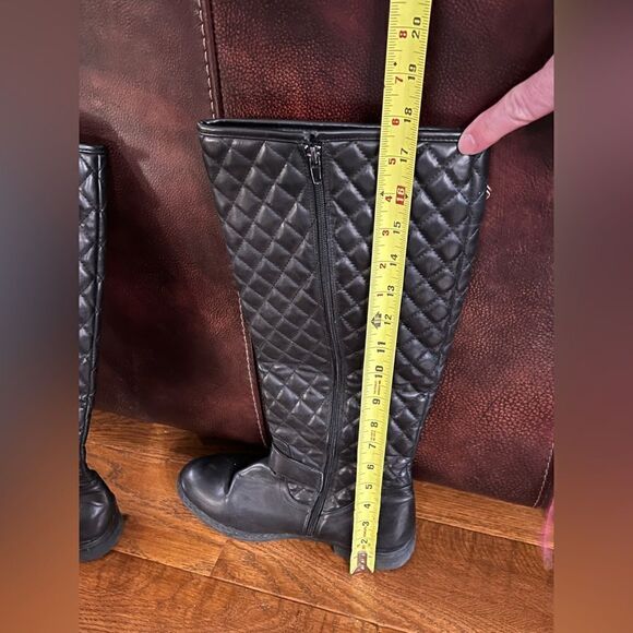 Tom Extreme by Eddie Marc quilted leather tall zip boots w/gold tone hardware - Picture 4 of 10